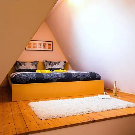 Zander By Pharus Apartamento *